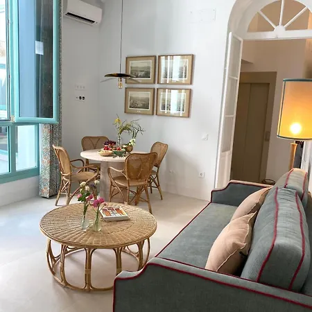 Ohliving Sales Y Ferre إشبيلية
